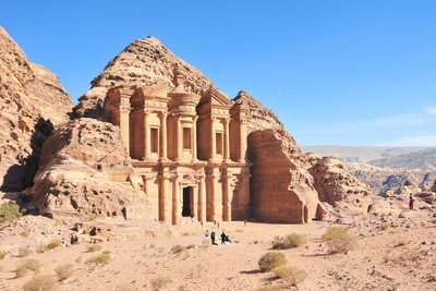 Explore Magnificent Petra