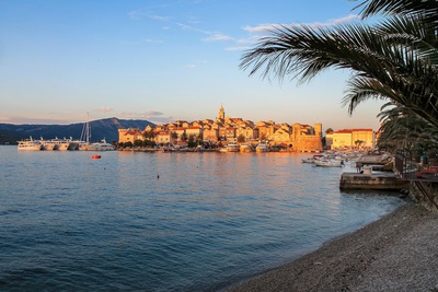 Walking tour of Korcula