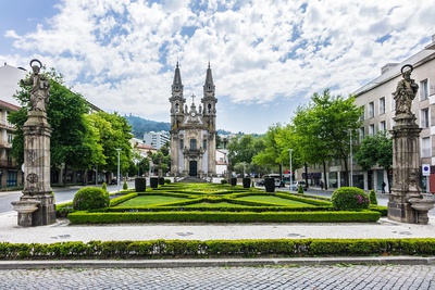 Visit Guimaraes