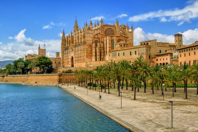 Panoramic views of Palma and Valldemossa